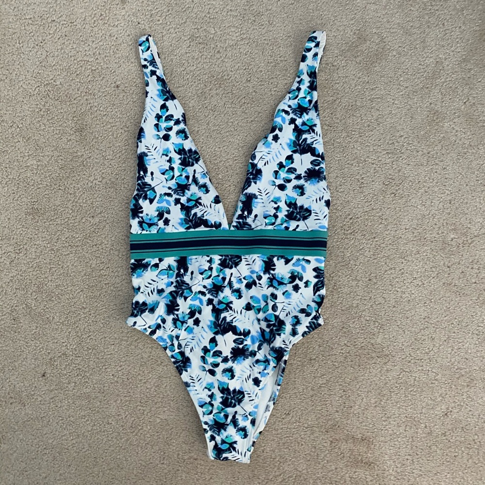 medium one piece swimsuit